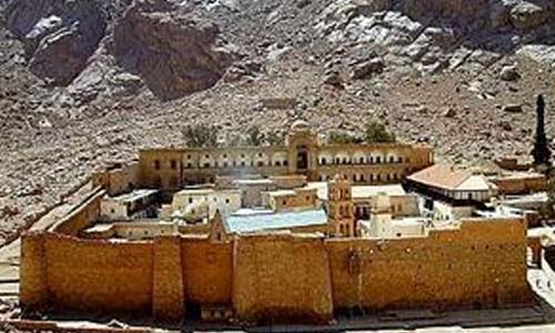 دير سانت كاترين شاهد على تاريخ نبى وقديسة وخليفة فاطمى