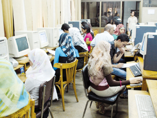 زحام على الطب والصيدلة.. وجامعات أكتوبر فى الصدارة