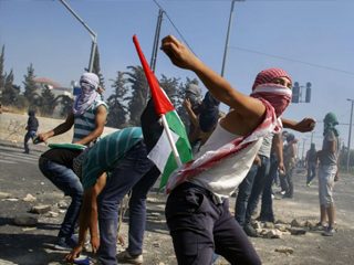 إسرائيل تهدد باجتياح الضفة.. وتمنع الفلسطينيين من دخول  «البلدة القديمة» بالقدس