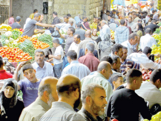 الإحصاء:٪11.2 ارتفاعاً فى أسعار الغذاء و٪19 للخضروات و٪17 لملابس المدارس