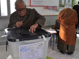 تحالف المصريين الأحرار والوفد يشعل دائرة إسنا