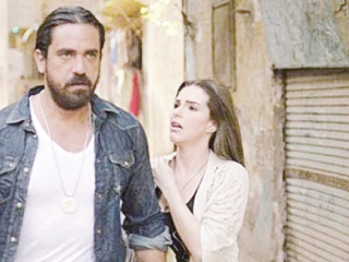 دنيا عبد العزيز: دلال عبد العزيز قدمتنى للسينما    ونجلاء فتحى رقيقة.. ورمضان مجتهد