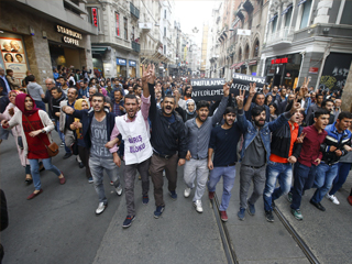 95 قتيلاً فى أسوأ هجوم دموى بتاريخ تركيا