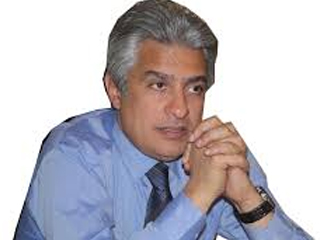 الإبراشى: بلاغ من القناة ضده عقب تجاوزه