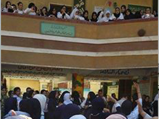 إضراب طالبات «بنى سويف» رفضاً لدرجات الحضور