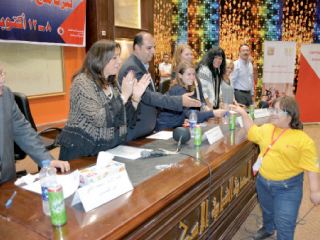 «الشباب» و«الأسرة المتآلفة» تسلمان شهادات مؤتمر «ذوى الإعاقة»