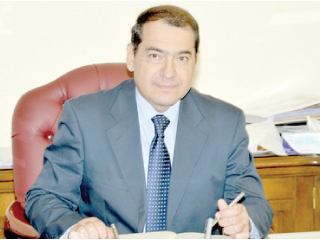 الملا: المصرى رئيساً تنفيذيا للهيئة العامة للبترول