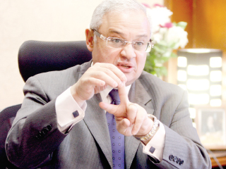 الشركات السياحية تطالب بإسقاط المناوى وجماعته