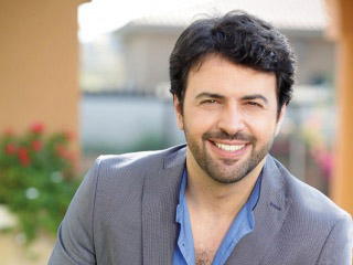 سوء الحظ يؤجل «الحب وحلاوته» لتيم حسن