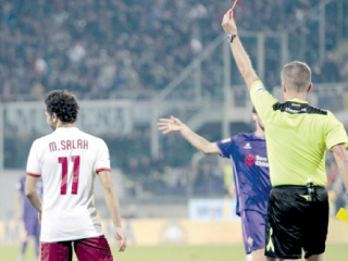 الجماهير المصرية لحكم إيطالى طرد صلاح: قرارك ظالم