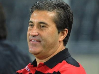 بيسيرو: «لسه بتعرف على لعيبة الأهلى!»