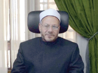 المفتى: أصحاب الأفكار الشاذة اختزلوا مصطلح الجهاد فى القتال والحرب