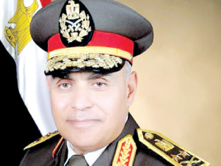 صبحى يصل القاهرة.. وحجازى يلتقى رئيس «العمليات» الأمريكى