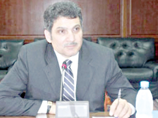 وزير الرى «كعب داير»