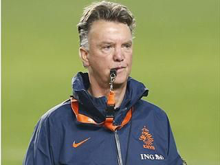 مانشستر يونايتد يجدد الصراع لضم نجم نيوكاسل