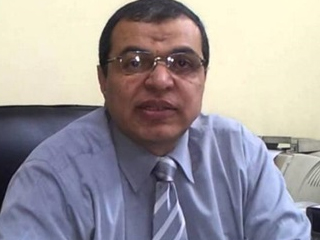 النقابات تدعو العمال للتفاوض والحوار للحصول على مستحقاتهم