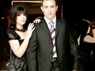 المنتج وليد منصور يعيد السقا ومنى زكى فى «هتقتل تسعة»