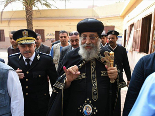 «البابا» أدلى بصوته بـ«السرايات»