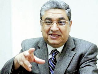 وزير الكهرباء يفتتح محطة رياح «جبل الزيت»