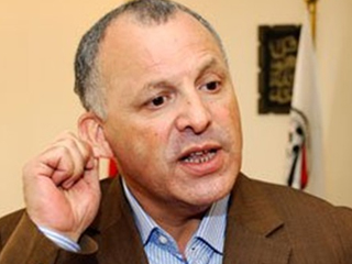 أعضاء اتحاد الكرة يتجاهلون استقالات عصام عبد الفتاح الوهمية