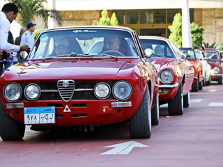 الجمارك تعيد هيكلة الأسعار الاسترشادية للسيارات المستوردة