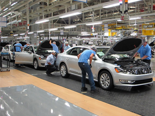 إنشاء مجلس أعلى للسيارات فخ للهروب من مطالب المصنعين والمستوردين