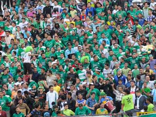 عبد العزيز يستجيب  لـ«حلبية» لحل مشاكل المصرى التاريخية