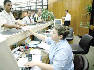 إجراءات تحفيزية تعزز أرباح البنوك الإسلامية بالسوق