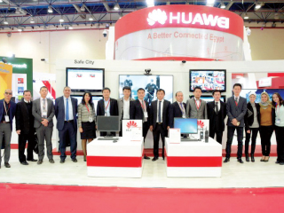 شركة هواوى تعرض مستقبل حلول تكنولوجيا المعلومات والاتصالات فى معرض Cairo ICT 2015