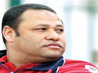 ضياء السيد «يتهرب» من معتمد جمال بشأن مباراة  لمنتخب الشباب