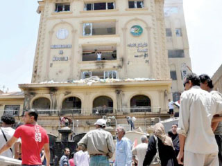 عزل المتحدث الإعلامى للإرهابية يفجر الخلافات داخل «الجماعة»