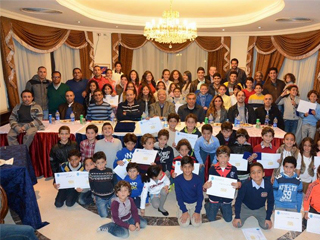 هليوبوليس يكرم أبطال الغطس للحصول على الدرع العام