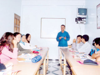 تغير لائحة مجموعات التقوية وإطلاق القنوات التعليمية فى شكل جديد بداية يناير