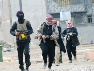 عمليات سيناء تدفع عناصر داعش الأجنبية للهرب