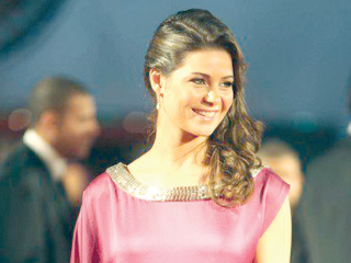 الكريسماس يوقف «بنات سوبر مان»