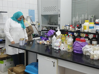 «المعامل» خط الدفاع الأول ضد الوبائيات والفيروسات