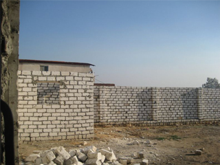 القبض على عاطل استولى على أراضى البنوك.. وسقوط نقيب المصورين المزيف بالإسكندرية