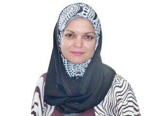 انتصار عبد المنعم: كتاباتى تملأ فراغات التاريخ وتحتفى بملح الأرض