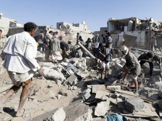 التحالف يجدد غاراته على مواقع المتمردين فى الحديدة وصنعاء