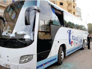 الإرهاب يضرب السياحة فى الهرم