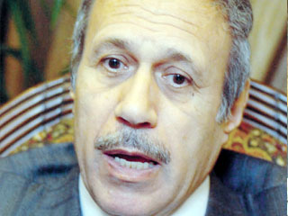 7 فبراير أولى جلسات محاكمة العادلى بتهمة الاستيلاء على أموال الداخلية