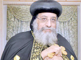 البابا ينهى زيارته لقنا والأقصر ويبعث برسالة سلام للعالم