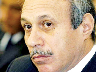 قاضى التحقيق: استبعاد 73 قيادة بالداخلية من قضية المليار ورفع أسمائهم من قائمة المنع من السفر