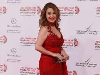 مادلين طبر: أواصل تحضيرات «الشاه والسلطان» وأبحث عن روح «جلبهار»