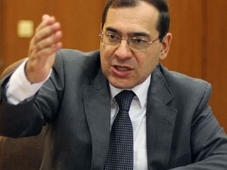 الملا يلتقى سفير اليابان لبحث الاستثمار فى البتروكيماويات والتكرير