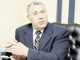 السيد القصيّر:  بنك التنمية الصناعية يحقق أرباحاً 126 مليون جنيه خلال 2015