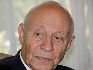 «فايق»: قانون الجمعيات الأهلية مـُلزم بمبادئ الثورة والدستور