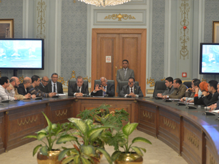 «البرلمان» يتدخل لإنهاء أزمة الصحفيين