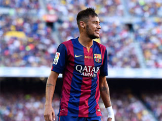 نيمار يجدد مع برشلونة بـ«كلمة شرف»