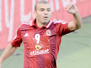 الزمالك يغازل عماد متعب وسعد سمير